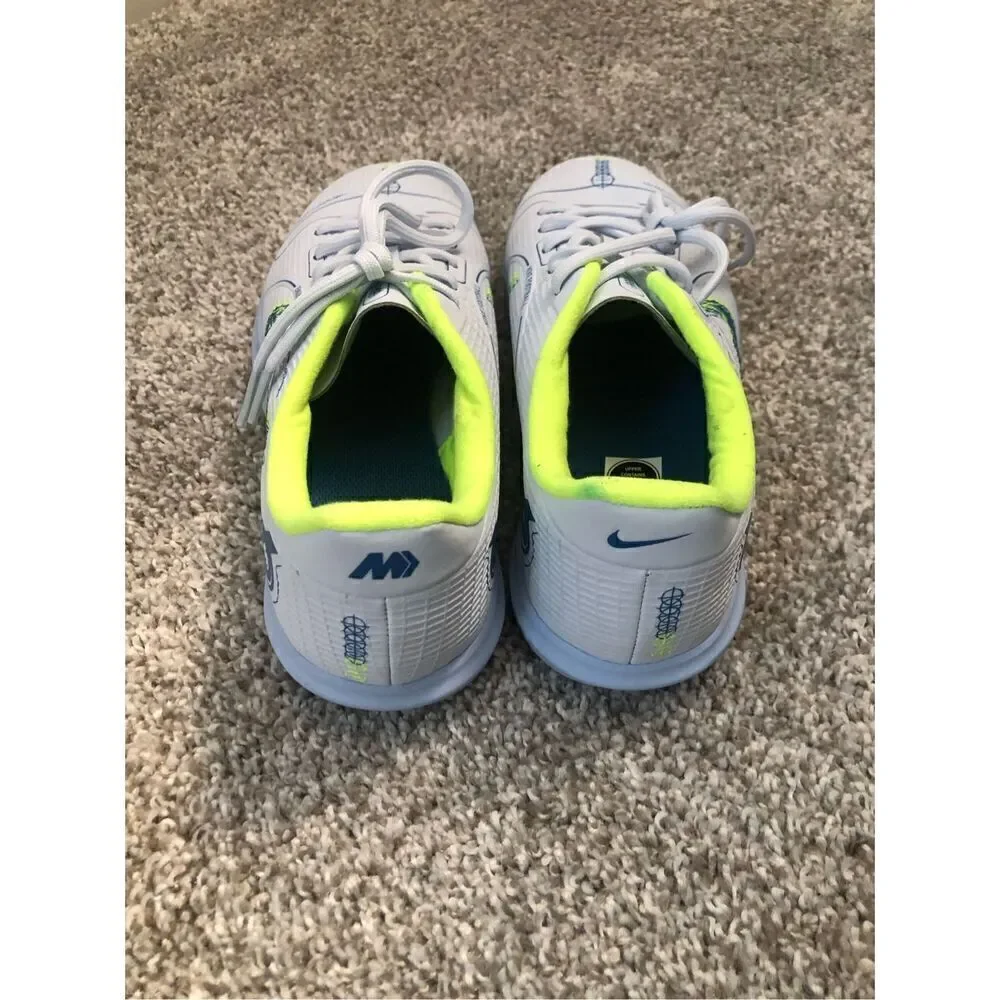 Nike Mercurial Vapor 14 Academy Jr IC Size 3.5
